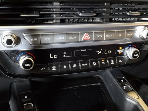 Used 2022 Kia Telluride S FWD image 24