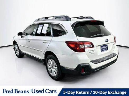 Used 2019 Subaru Outback 2.5i Premium AWD/4WD image 7