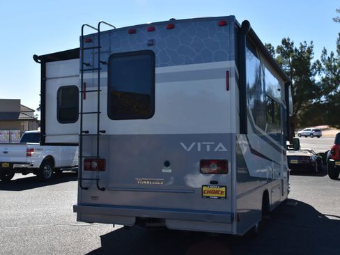 Used 2022 Mercedes-Benz Sprinter 3500 image 5