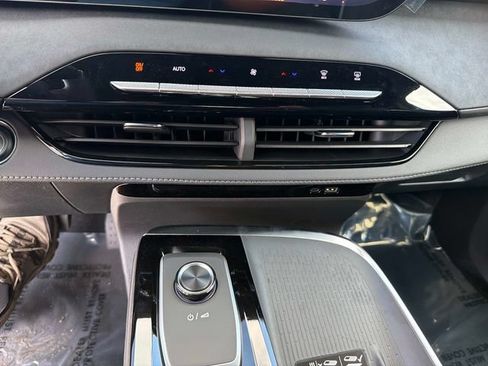 New 2027 Buick Enclave Sport Touring FWD image 25