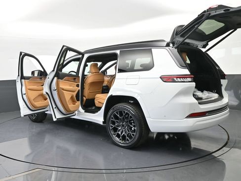 New 2026 Jeep Grand Cherokee L Summit AWD/4WD image 78