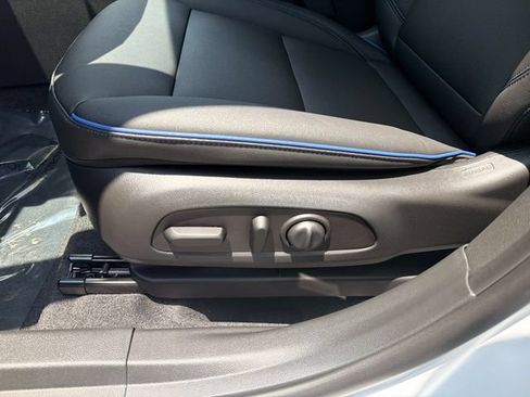 New 2026 Buick Envista Sport Touring w/ Convenience I Package FWD image 19