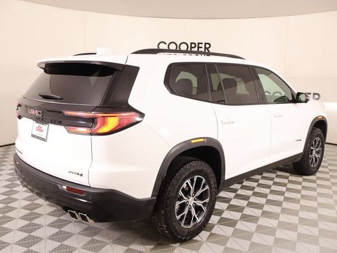 Used 2025 GMC Acadia AT4 AWD/4WD image 21