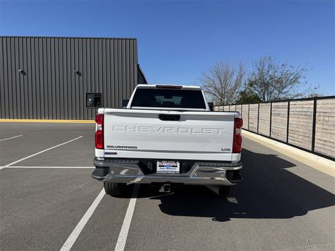 Used 2022 Chevrolet Silverado 2500 LTZ w/ Safety Package image 4