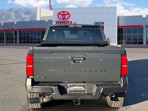 Used 2026 Toyota Tacoma SR AWD/4WD image 4