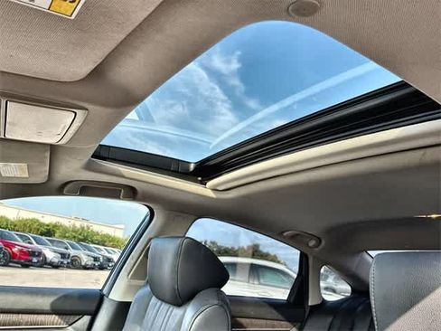 Used 2021 Honda Accord Touring image 20