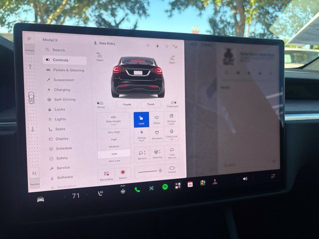 Used 2023 Tesla Model X AWD/4WD image 23