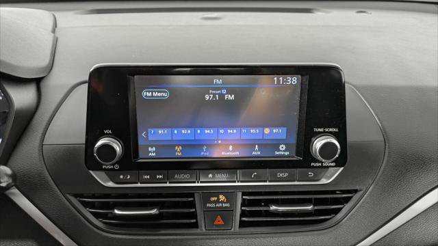 Used 2024 Nissan Altima 2.5 S FWD image 33