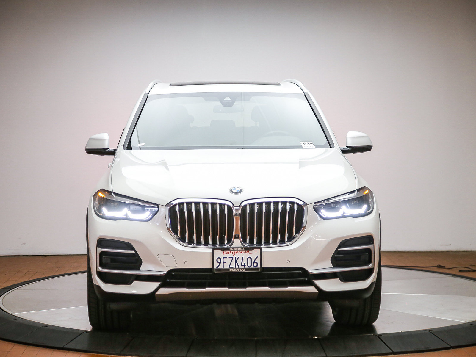Certified 2023 BMW X5 xDrive40i w/ Climate Comfort Package AWD/4WD image 7