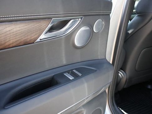 Used 2025 Genesis GV80 3.5T Prestige AWD/4WD image 25