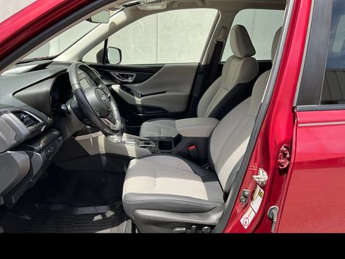Used 2020 Subaru Forester Premium AWD/4WD image 5