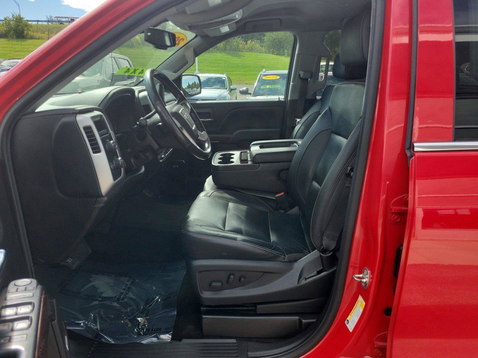 Used 2018 GMC Sierra 1500 SLT w/ SLT Premium Package AWD/4WD image 15