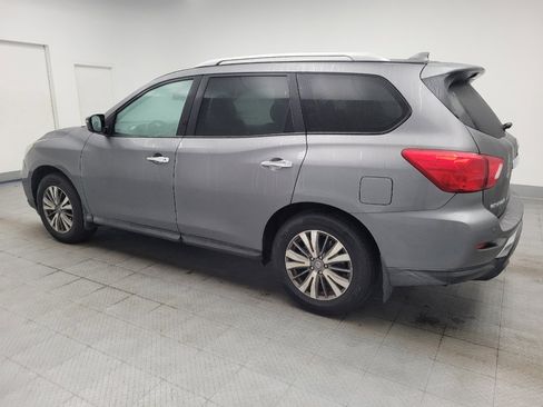 Used 2020 Nissan Pathfinder S FWD image 3