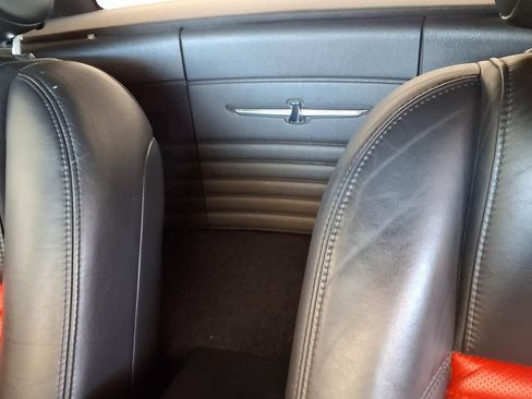 Used 2002 Ford Thunderbird RWD image 13