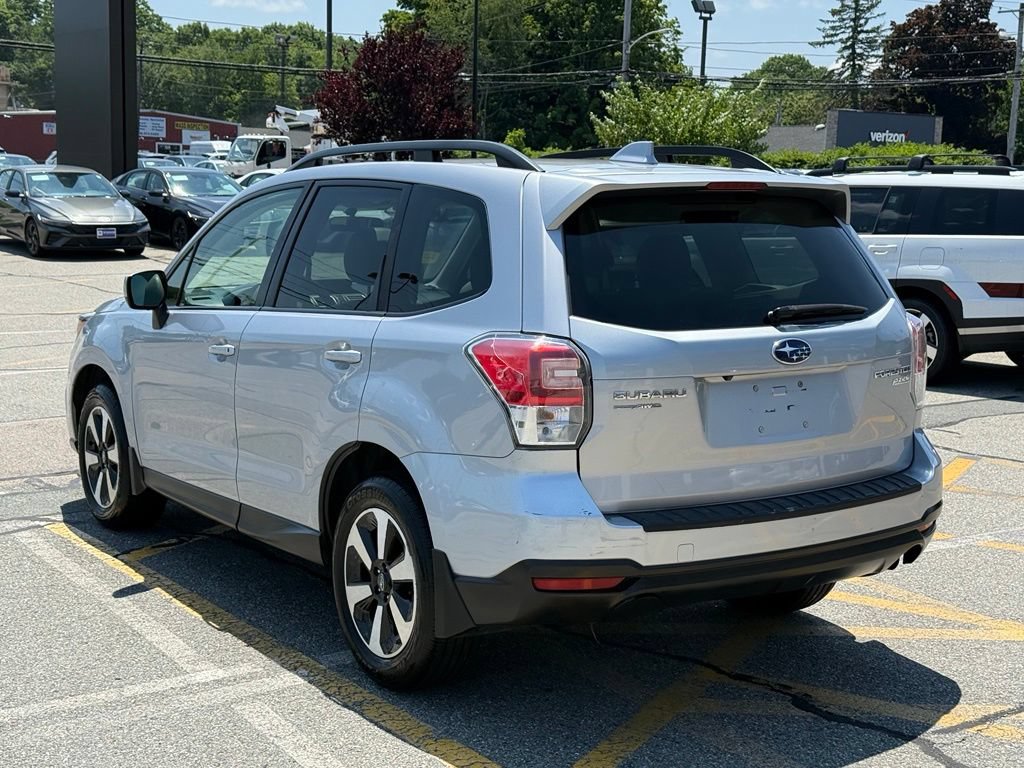 Used 2018 Subaru Forester 2.5i Premium w/ All-Weather Package AWD/4WD image 3