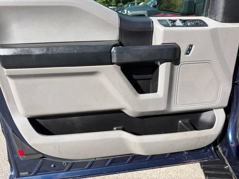 Used 2016 Ford F150 XL w/ Equipment Group 101A Mid AWD/4WD image 11