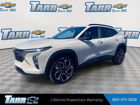 New 2026 Chevrolet Trax RS w/ Sunroof Package FWD image 1