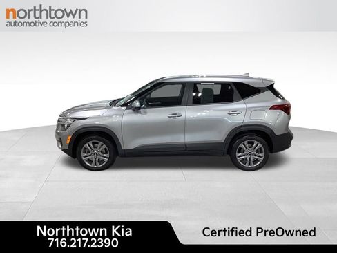 Used 2021 Kia Seltos LX image 3