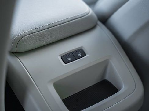 New 2026 Volvo XC60 T8 Ultra w/ Protection Package Premier image 33