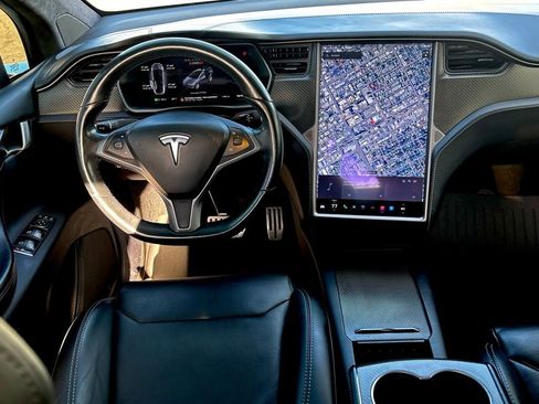 Used 2018 Tesla Model X P100D image 26