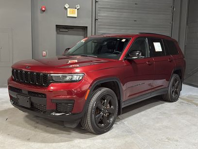 Used 2023 Jeep Grand Cherokee L Laredo