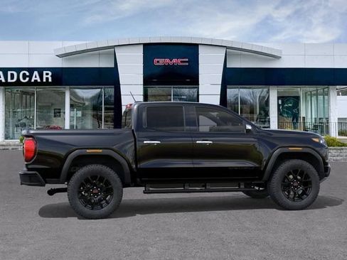 New 2026 GMC Canyon Denali w/ LPO, Denali Black Edition AWD/4WD image 5