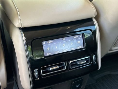 Used 2023 Lincoln Aviator Reserve w/ Equipment Group 201A RWD image 24