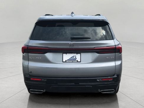 Used 2026 Buick Enclave Sport Touring w/ Power Package AWD/4WD image 6