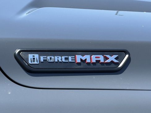 Used 2025 Toyota Tacoma TRD Off-Road image 14