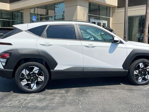 New 2025 Hyundai Kona SEL image 6