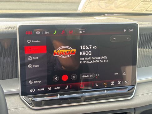 New 2026 Volkswagen Tiguan SE image 20