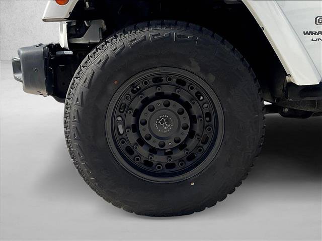Used 2018 Jeep Wrangler Unlimited Rubicon AWD/4WD image 8