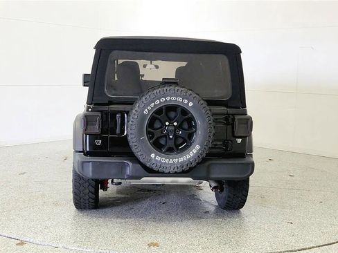Used 2021 Jeep Wrangler Unlimited Sport image 6