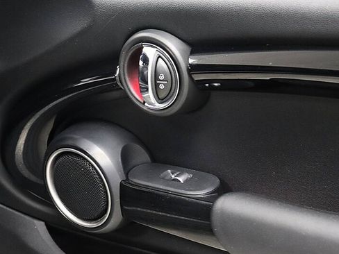 Used 2014 MINI Cooper S FWD image 17