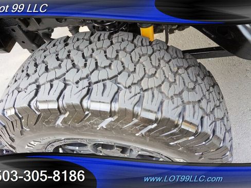 Used 2011 Jeep Wrangler Unlimited 70th Anniversary w/ Connectivity Group AWD/4WD image 24