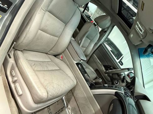 Used 2010 Acura RL AWD/4WD image 21