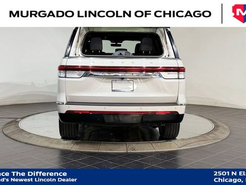 Used 2023 Lincoln Navigator Reserve AWD/4WD image 30