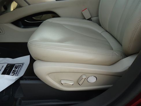Used 2019 Lincoln Nautilus FWD image 22