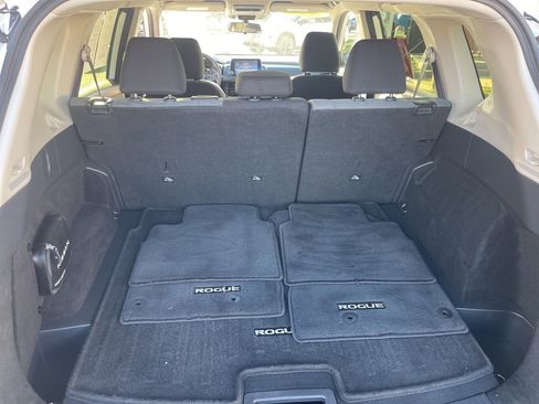 Certified 2023 Nissan Rogue SV image 23