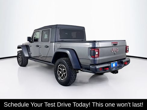 Used 2025 Jeep Gladiator Rubicon w/ Safety Group AWD/4WD image 6
