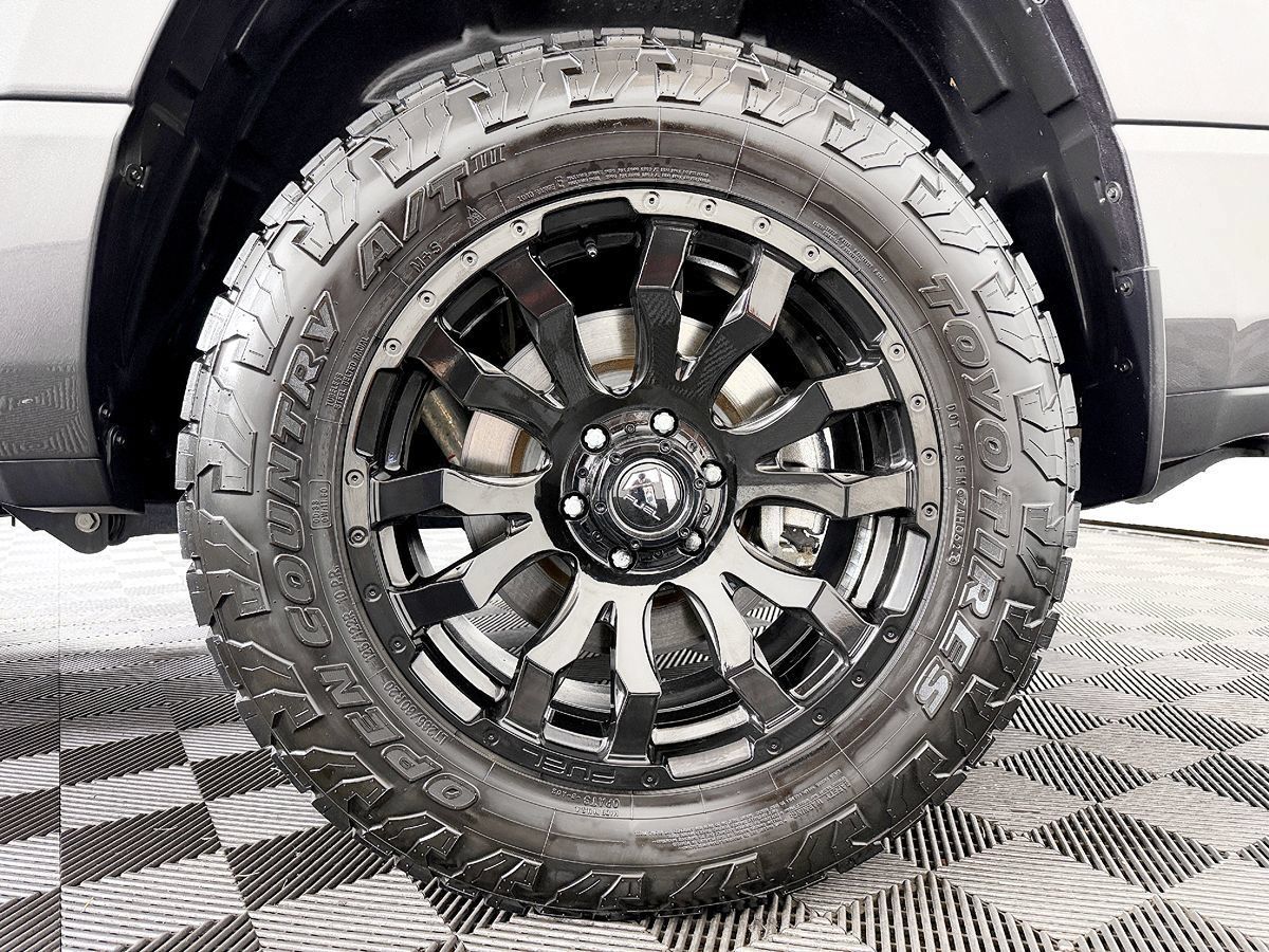 Used 2023 RAM 1500 Laramie AWD/4WD image 30