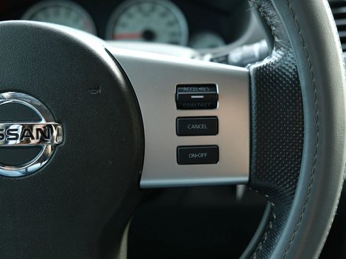 Used 2015 Nissan Xterra PRO-4X AWD/4WD image 33