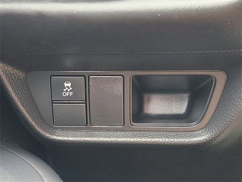 Certified 2023 Honda HR-V LX image 27