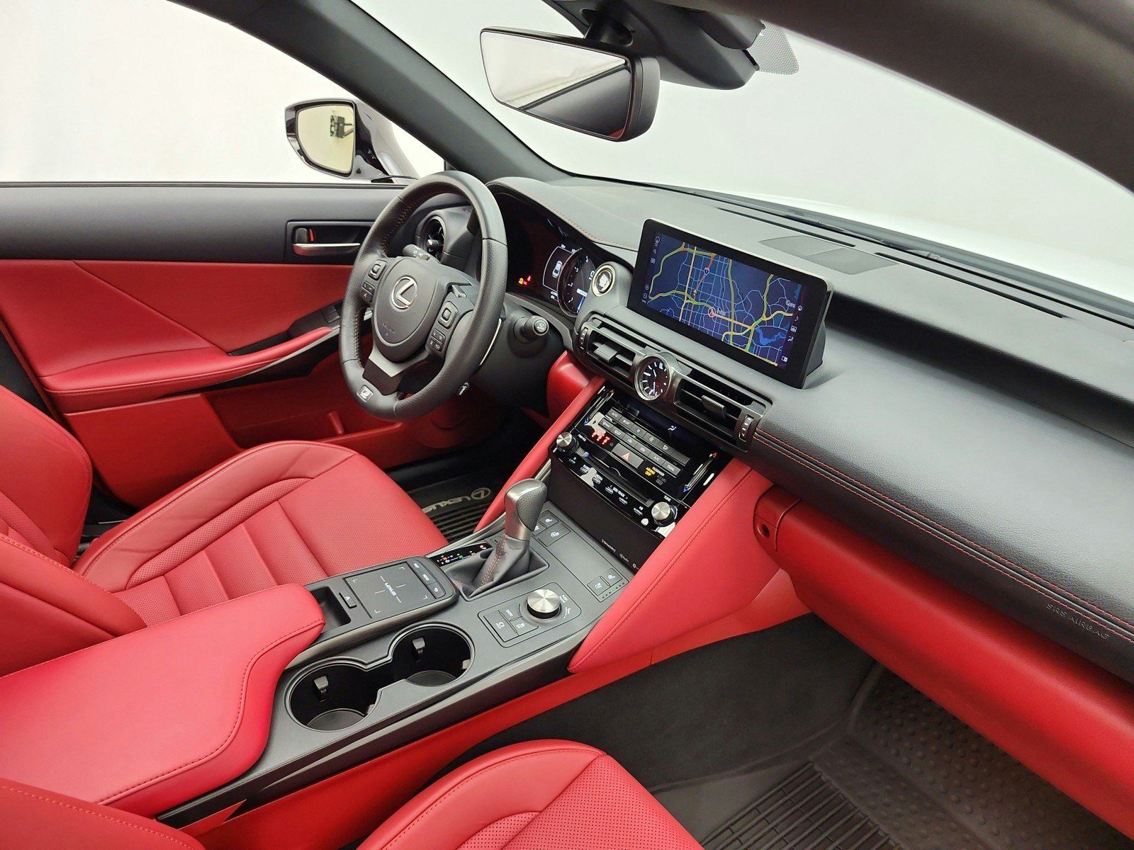 Used 2025 Lexus IS 350 F Sport w/ Navigation Package RWD image 18