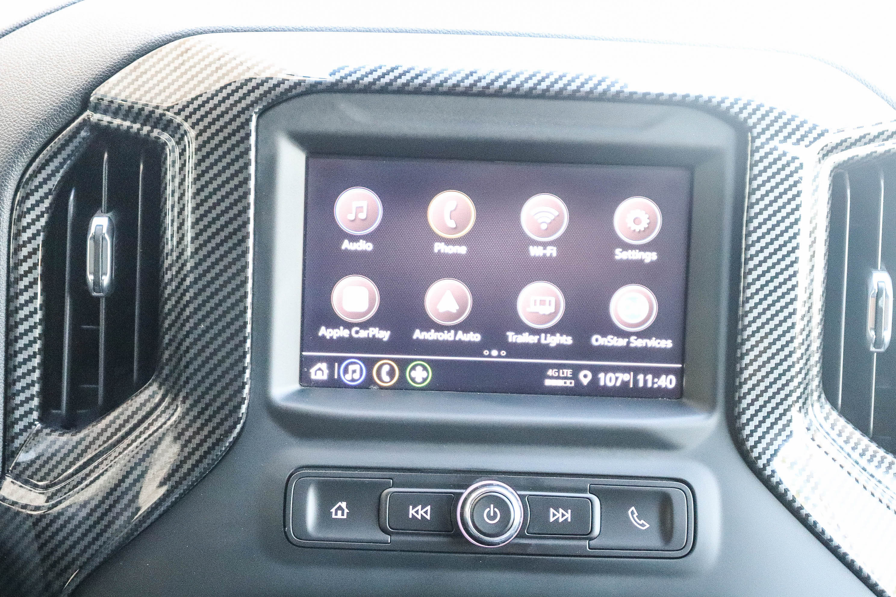 Used 2024 Chevrolet Silverado 1500 Custom Trail Boss w/ LPO, Dark Essentials Package AWD/4WD image 16