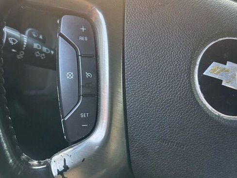 Used 2017 Chevrolet Express 2500 image 23