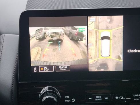 Certified 2024 Nissan Armada SL w/ Captain's Chairs Package image 15