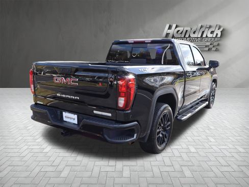 Used 2022 GMC Sierra 1500 Elevation w/ Elevation Premium Package AWD/4WD image 9