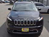Used 2018 Jeep Cherokee Limited image 3