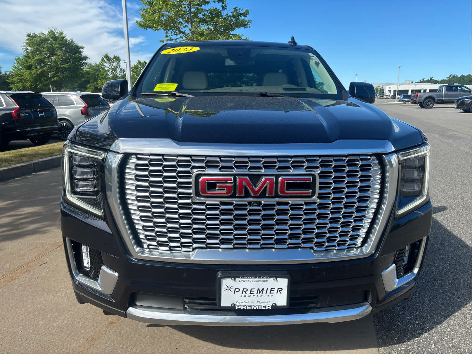 Used 2023 GMC Yukon Denali AWD/4WD image 40